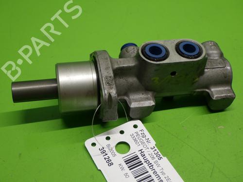 Used Brake master cylinder PEUGEOT 206 Hatchback (2A/C) 1.4 HDi eco 70 (68 hp) 12551396