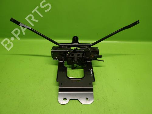 Used Hood lock OPEL INSIGNIA B Sports Tourer (Z18) 1.5 (35) (140 hp) 28082662