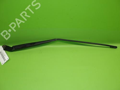 Used Front windshield wiper arm VW POLO (9N_, 9A_) 1.2 (54 hp) 16189270