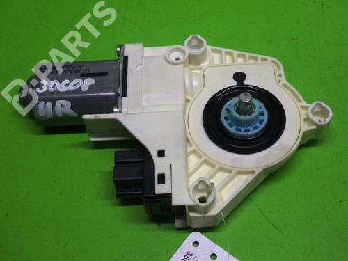 Used Right rear window motor AUDI Q7 (4LB) 3.0 TDI quattro (240 hp) 6606043