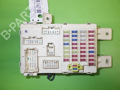 Used Fuse box HYUNDAI H-1 Cargo (TQ) 2.5 CRDi (170 hp) 23273921