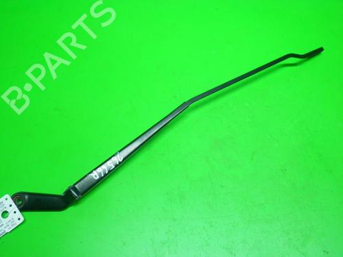Used Front windshield wiper arm VW BORA I (1J2) 1.6 16V (105 hp) 14714444