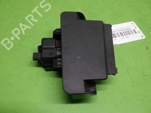 Used Fuel door actuator RENAULT MEGANE II Coupé-Cabriolet (EM0/1_) 2.0 (135 hp) 28371729
