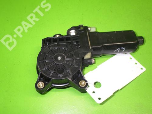 Used Left front window motor HYUNDAI H-1 Van (A1) 2.5 CRDi (140 hp) 6676317