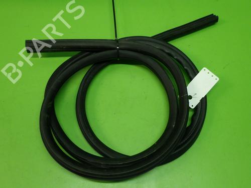 Gummilist MITSUBISHI COLT VI (Z3_A, Z2_A) 1.3 (Z21A) | BP17735680C142 