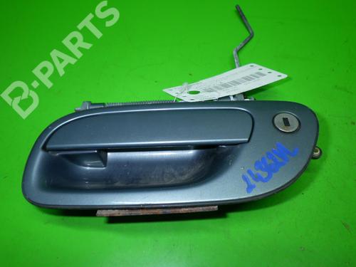 Used Front left exterior door handle VOLVO V70 II (285) 2.4 (140 hp) 6351401