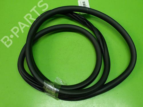 Used Rubber door seal OPEL GRANDLAND / GRANDLAND X (A18, P1UO) 1.2 (75) (131 hp) 16894185