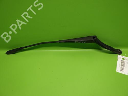 Used Front windshield wiper arm OPEL CORSA E (X15) 1.3 CDTI (08, 68) (95 hp) 20976688