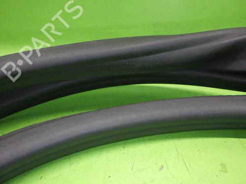 Rubber door seal OPEL ASTRA K (B16) 1.2 Turbo (68) | BP28082668C142 