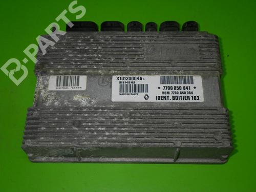 Used Manual gearbox ECU Manual gearbox ECU RENAULT 19 II (B/C53_) 1.8 (B/C53Y) (88 hp) 6399580 6399580