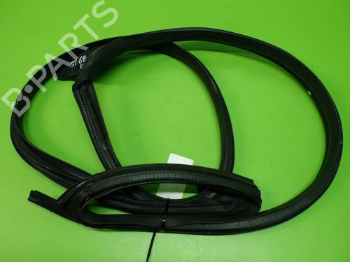 Rubber door seal TESLA MODEL 3 (5YJ3) EV AWD | BP17953443C142 