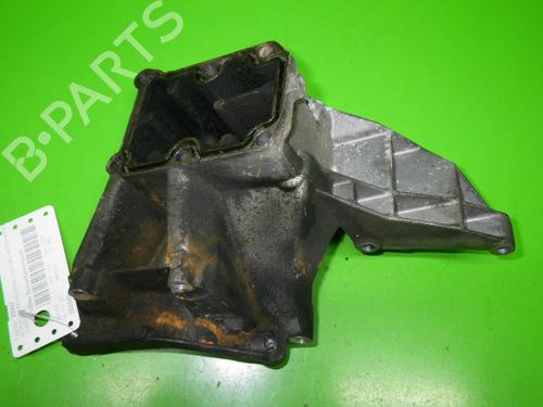 Used Support MERCEDES-BENZ C-CLASS (W202) C 230 Kompressor (202.024) (193 hp) 14710616