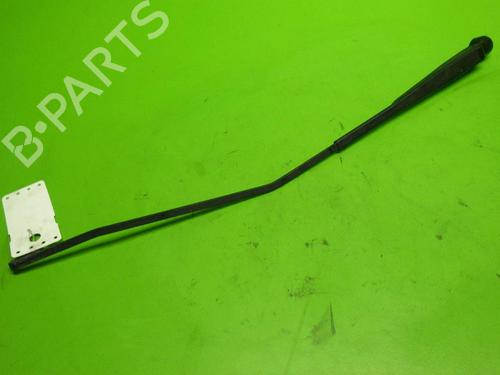Used Front windshield wiper arm RENAULT LAGUNA I (B56_, 556_) 1.8 16V (B563, B564) (120 hp) 14726143