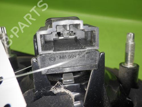 Feu de coffre gauche VW GOLF PLUS V (5M1, 521) 1.9 TDI | BP30047082C79