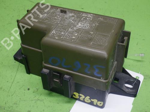 Używane Inne Inne SUZUKI JIMNY Closed Off-Road Vehicle (SN) 1.3 16V 4WD (SN413, JB33) (80 hp) 37455767 37455767