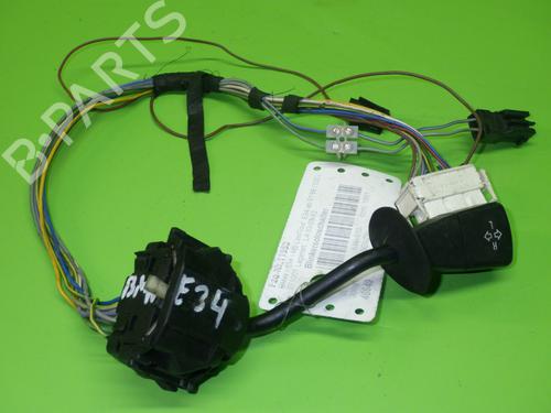 Used Steering column stalk BMW 5 (E34) 520 i 24V (150 hp) 6399917