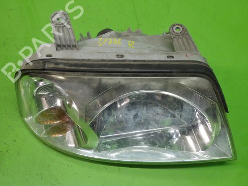 Used Right headlight HYUNDAI ATOS (MX) 1.1 (58 hp) 17325138