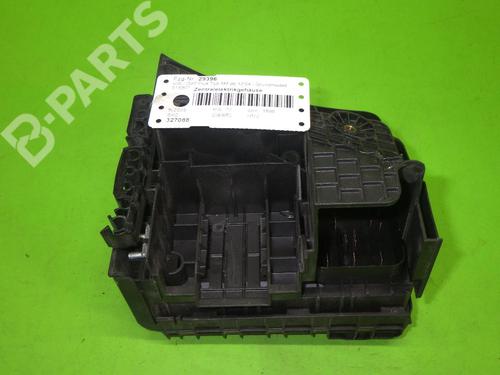 Fuse box VW GOLF PLUS V (5M1, 521) 1.9 TDI | BP6388954E1 