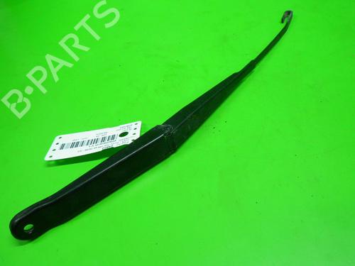 Used Front windshield wiper arm FIAT PUNTO (188_) 1.2 60 (188.030, .050, .130, .150, .230, .250) (60 hp) 14712651