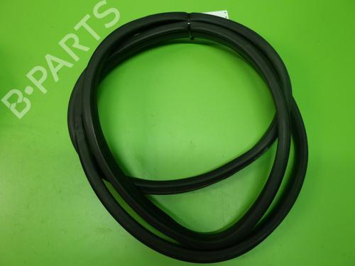 Used Rubber door seal OPEL ASTRA H GTC (A04) 1.4 (L08) (90 hp) 31140383