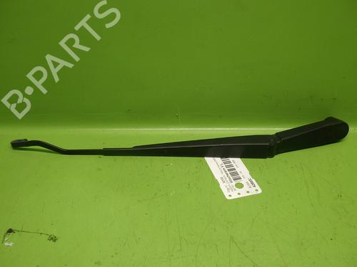 Used Front windshield wiper arm NISSAN NAVARA NP300 (D40) 2.5 dCi 4WD (174 hp) 28006490