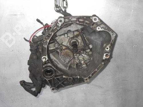 Used Gearbox FIAT PUNTO (176_) 1.7 TD (69 hp) 6406590