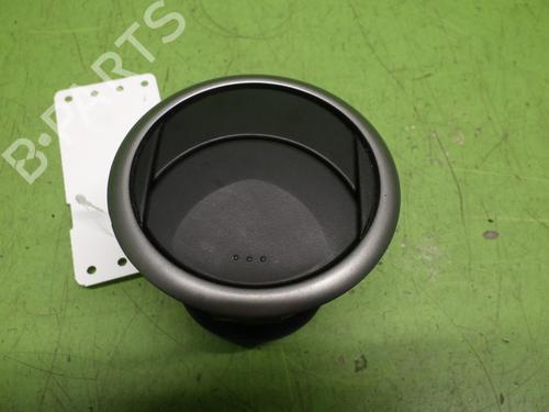 Used Air vent MAZDA 2 (DY) 1.4 (80 hp) 30187310