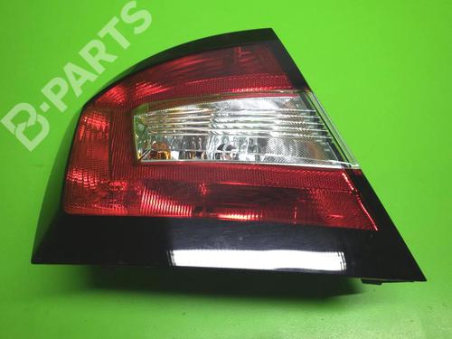 Used Left taillight SKODA FABIA III (NJ3) 1.0 (75 hp) 6643008