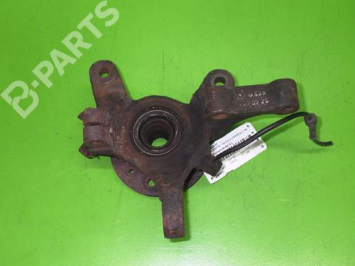 Used Left front steering knuckle MERCEDES-BENZ VITO Bus (W638) 112 CDI 2.2 (638.194) (122 hp) 6667165