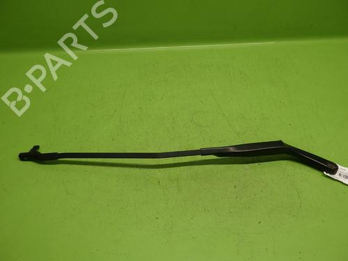 Używane Ramię wycieraczki przedniej szyby VW GOLF IV (1J1) 1.4 16V (75 hp) 29872971