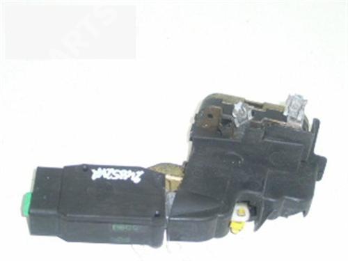 Used Front right lock VOLVO V40 Estate (645) 2.0 (136 hp) 6655288