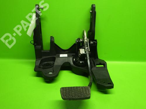 Used Pedal OPEL ASTRA J (P10) 2.0 CDTI (68) (160 hp) 7117463