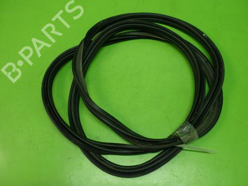 Rubber door seal OPEL INSIGNIA B Grand Sport (Z18) 1.5 (68) | BP27645757C142