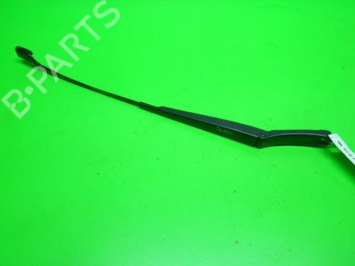 Used Front windshield wiper arm VW PASSAT B6 (3C2) 2.0 TDI (140 hp) 14712356