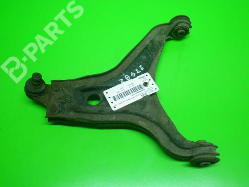Used Right front suspension arm AUDI 80 B4 Saloon (8C2) 2.0 E (115 hp) 6606917