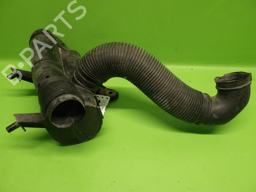 Manifold Indsugning AUDI 80 B3 Saloon (893, 894, 8A2) 1.8 S (90 hp) 32253576