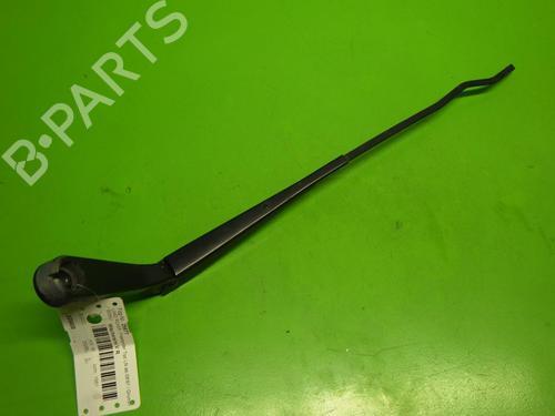 Used Front windshield wiper arm LAND ROVER FREELANDER I (L314) 2.0 Td4 4x4 (112 hp) 14728567