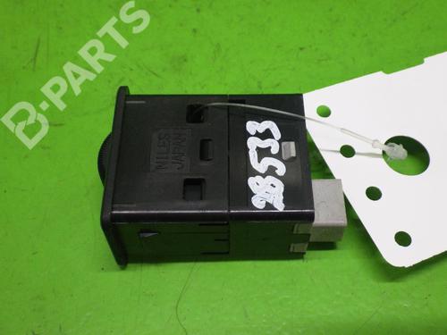 Switch NISSAN X-TRAIL I (T30) 2.2 Di 4x4 | BP6381743I30 