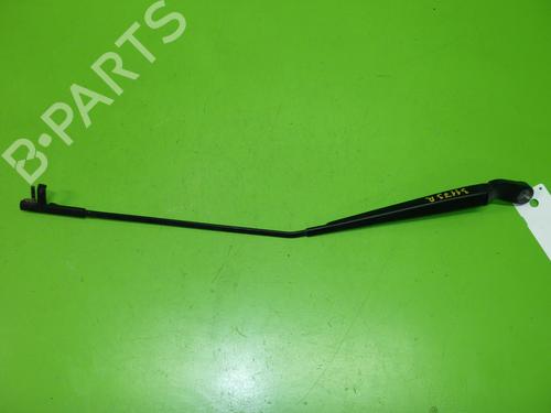 Used Front windshield wiper arm VW POLO (9N_, 9A_) 1.2 12V (64 hp) 14742468