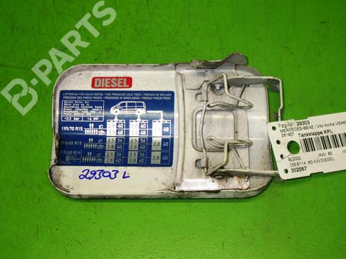 Fuel flap MERCEDES-BENZ VITO Bus (W638) 108 CDI 2.2 (638.194) | BP6432370C131 