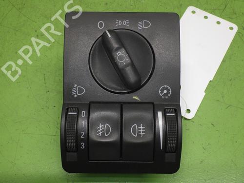 Hovedlysbryter OPEL TIGRA TwinTop (X04) 1.4 (R97) (90 hp) 29739912