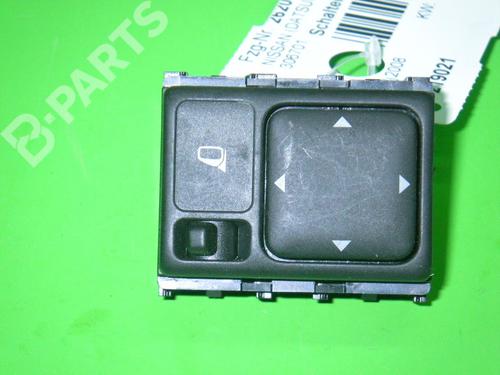 Used Mirror switch NISSAN MICRA III (K12) 1.2 16V (80 hp) 6361124