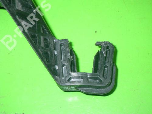 Fuse box FORD MONDEO III (B5Y) 2.5 V6 24V | BP6374172E1 