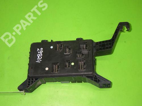 Fuse box FORD MONDEO III (B5Y) 1.8 16V | BP6387768E1 