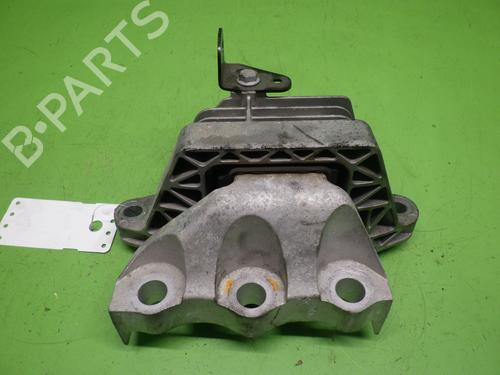 Used Support OPEL INSIGNIA B Sports Tourer (Z18) 1.5 (35) (140 hp) 28593903