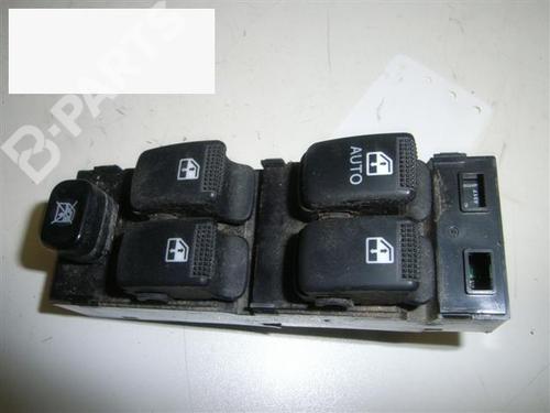 Used Left front window switch HYUNDAI GETZ (TB) 1.3 i (82 hp) 6346734