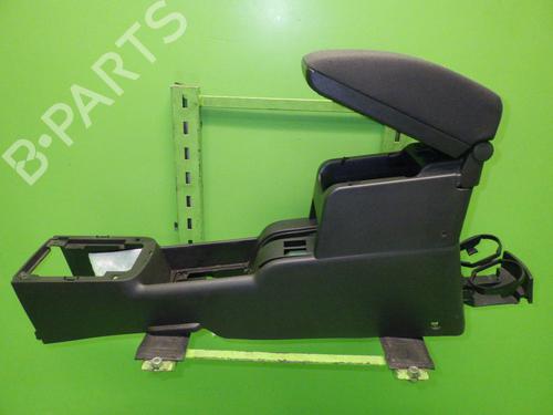 Used Cup/Object holder NISSAN X-TRAIL I (T30) 2.5 4x4 (165 hp) 28007171