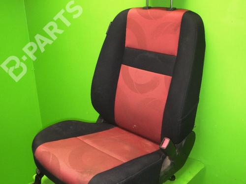 Right front seat HYUNDAI GETZ (TB) 1.1 | BP8129611C16 