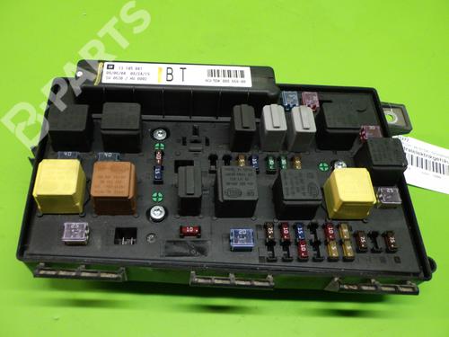 Used Fuse box OPEL ASTRA H (A04) 1.7 CDTI (L48) (100 hp) 11998688