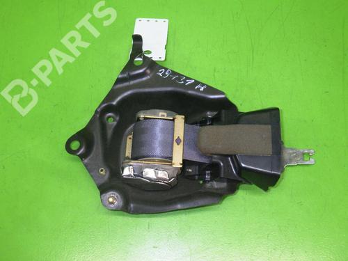 Used Rear center seatbelt TOYOTA RAV 4 II (_A2_) 2.0 D 4WD (CLA20_, CLA21_, CLA20R, CLA21R) (116 hp) 6660135